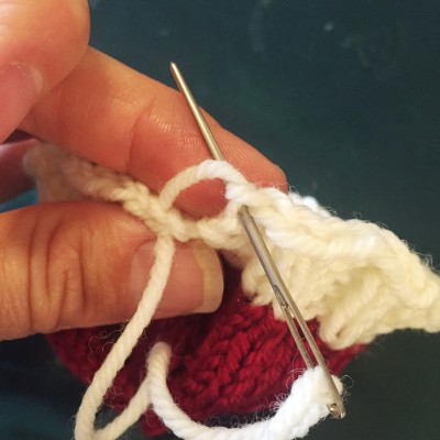 tutorial, knitting, gap in cast on edge