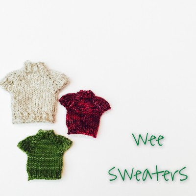 Wee sweaters free knitting pattern
