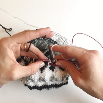 Normal Circular Knitting on Magic Loop